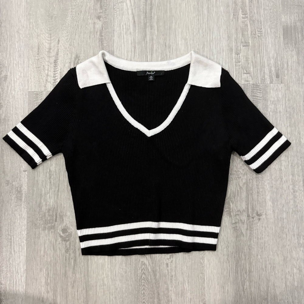 Papaya Knit-Like Striped Collared Black & White Crop Top